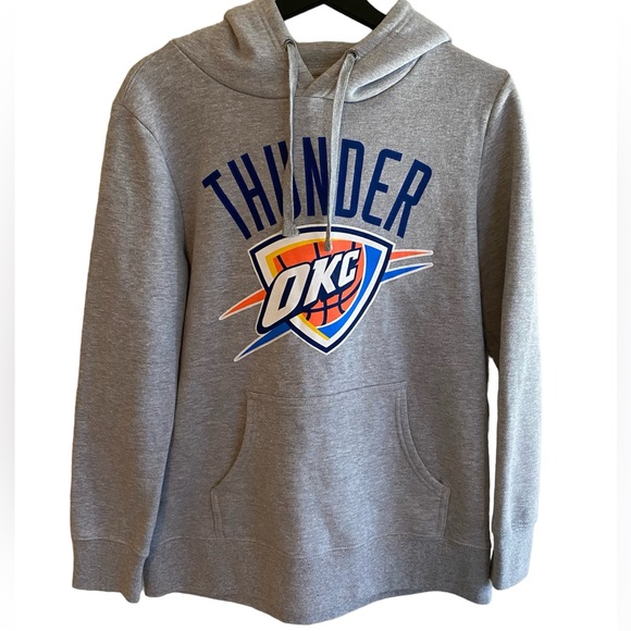 NBA Oklahoma Thunder Westbrook Hoodie Size Youth L - Picture 1 of 5